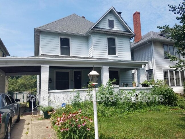 Building Photo - 2206 N 11th St