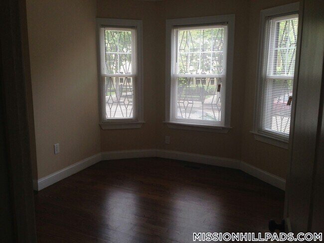 Photo - 2975 Washington St Unit 1