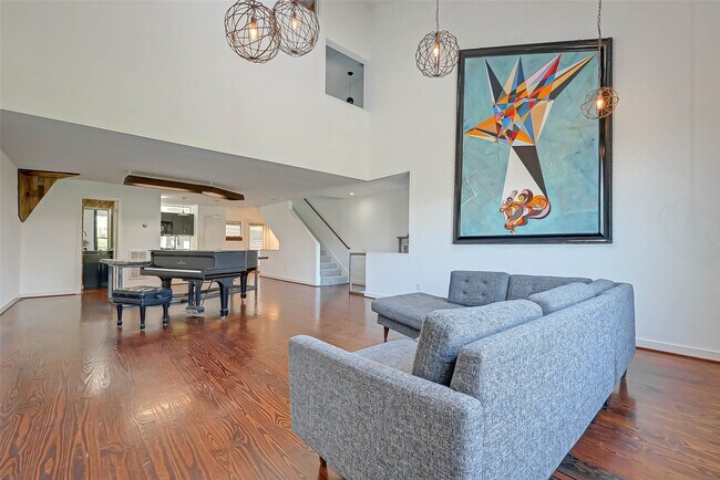 Photo - 2932 Cline St