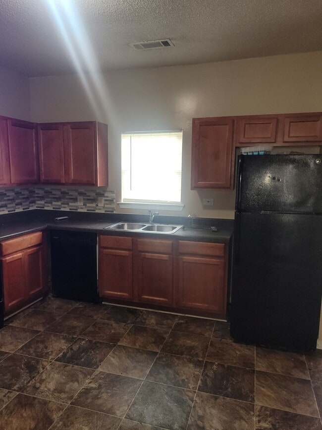 Photo - Four Bedroom Town Home Total Electric