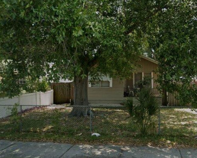 Photo - 1534 28th St N House