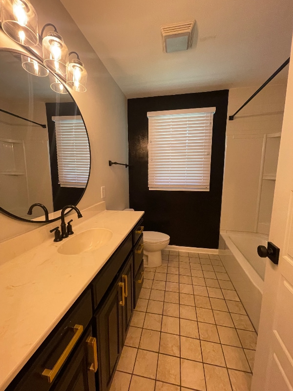 Photo - 263 Southburn Dr