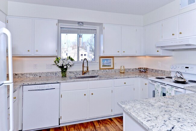 Photo - NANTUCKET @ Bernard Village