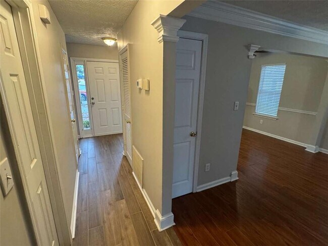 Photo - 3047 Regal Park Ct