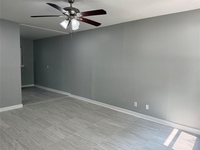 2502 Normont Cir