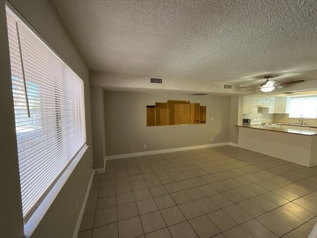 Don't miss the opportunity to call this co... - Don't miss the opportunity to call this co... Apartamento