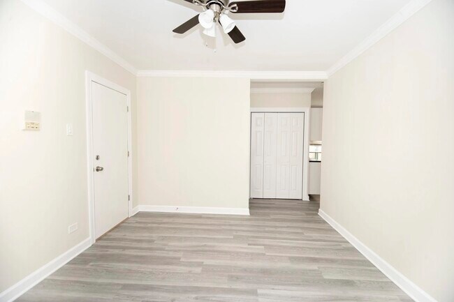 Photo - 838 W Cornelia Ave Unidad 1N