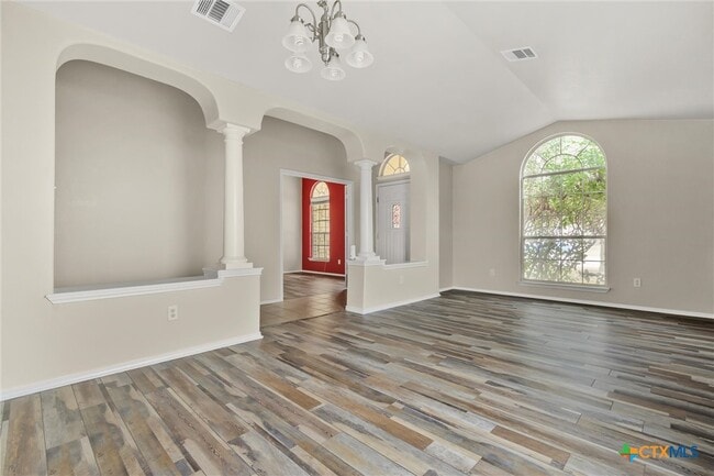 Photo - 200 Memory Ln