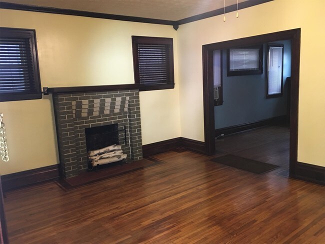 Photo - 604 12th Ave