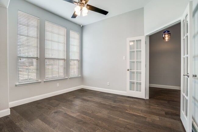 Photo - 3408 Hidden Valley Dr