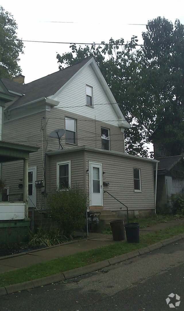 Building Photo - 219-BLD Unit 1 Rental