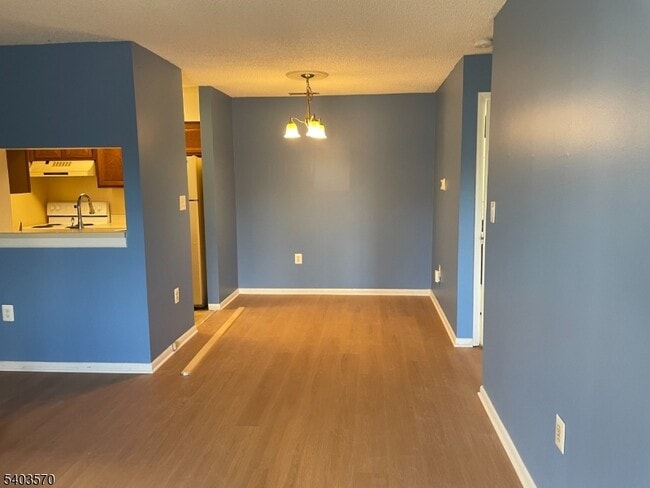 Photo - 2107 Ravens Crest Dr