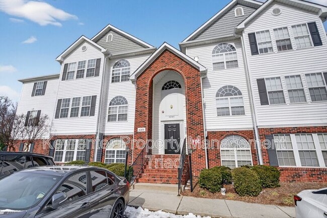 Building Photo - 4285 Cedarcroft Ct