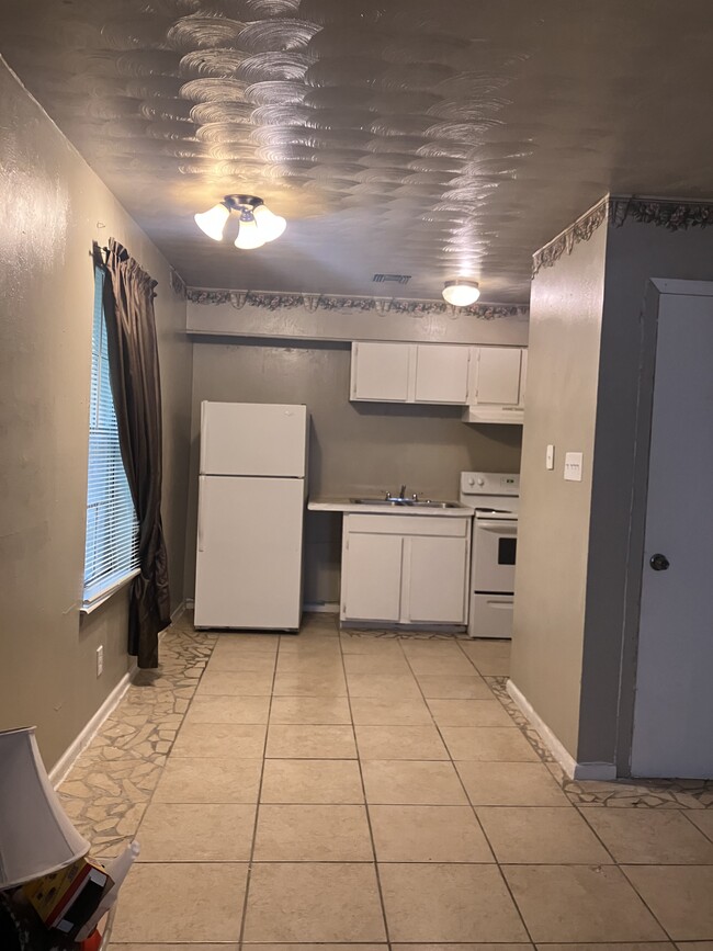 Photo - 2104 Euclid St