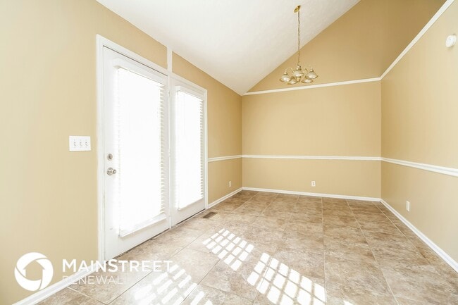 Photo - 3561 Telescope Trce