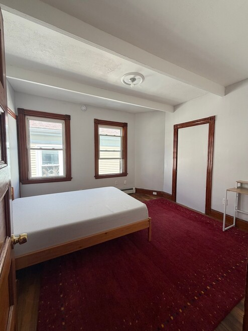8 Bynner St Unit 3