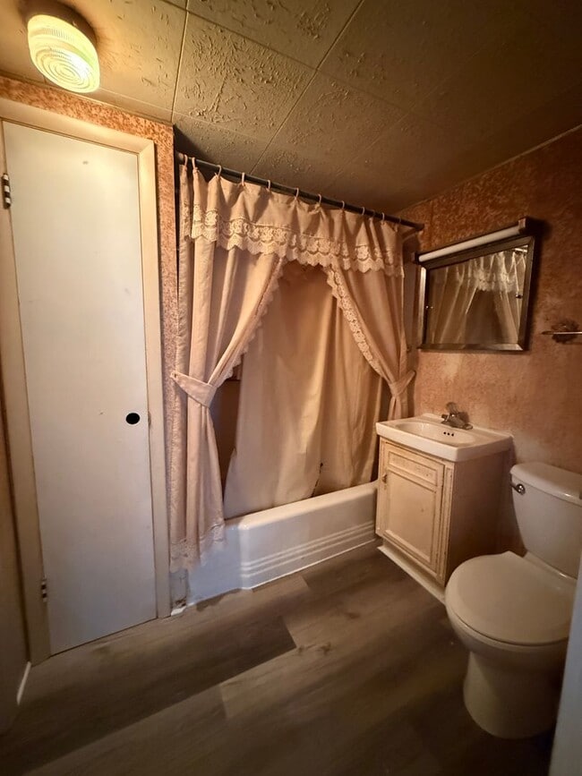 Photo - Cute 2 Bed 1 Bath House