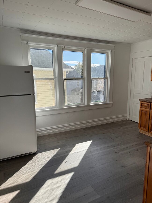 Photo - 430 E Sheridan Ave Unit 2