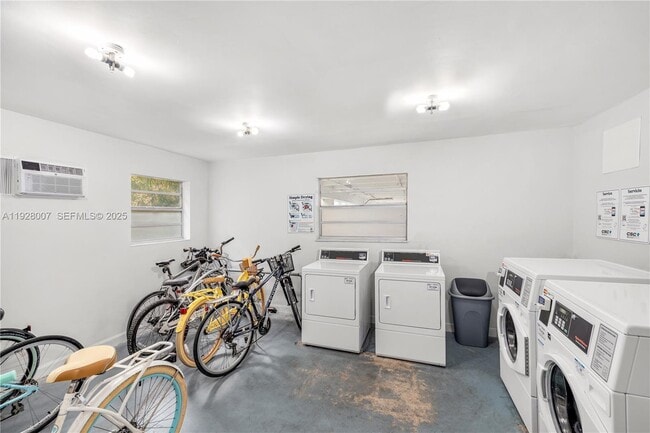 Photo - 750 Michigan Ave Unit 303