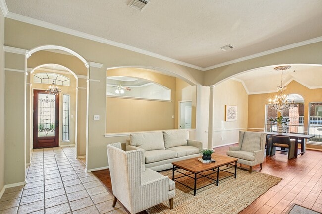 Photo - 8822 Ballinger Dr