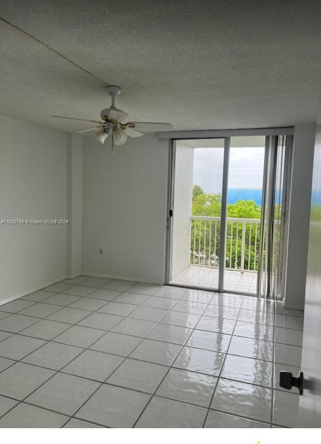 Photo - 150 SE 25th Rd Condominio Unidad 4H