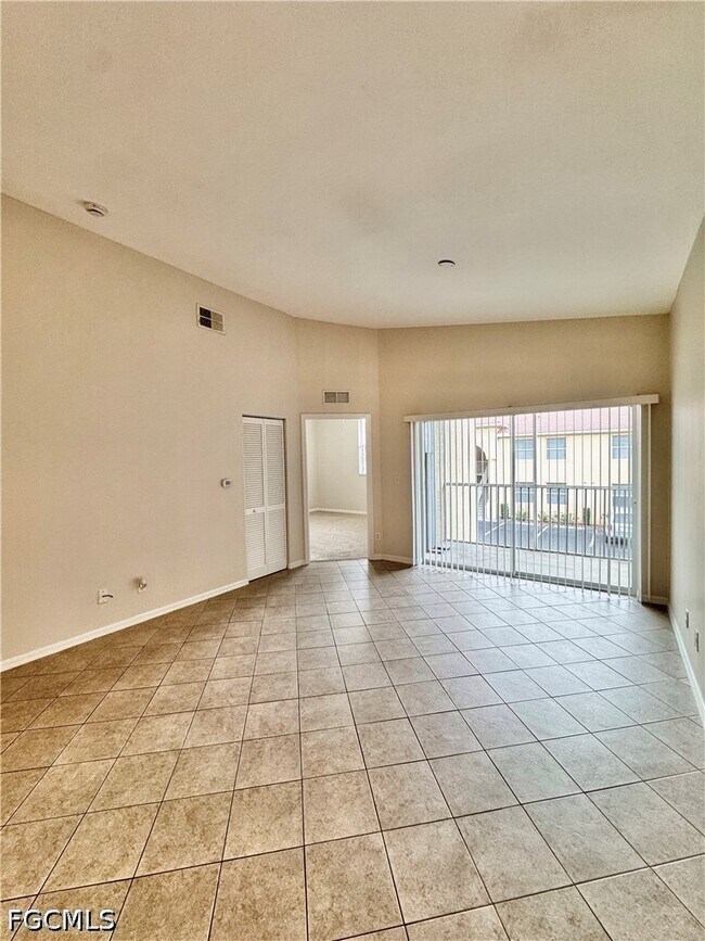 Photo - 4128 Bellasol Cir Unit 1424