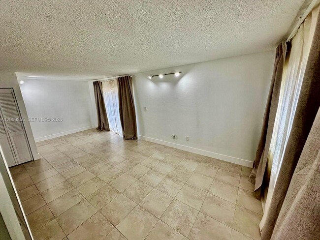 Photo - 6544 SW 114th Pl