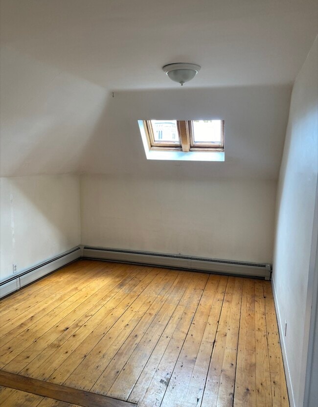 Photo - 139 Antrim St Unit 3