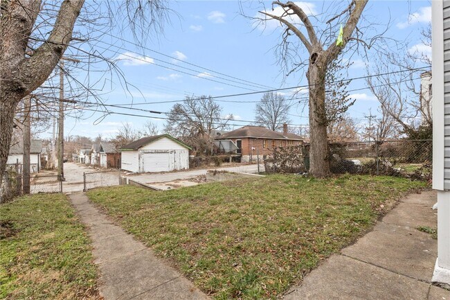 Photo - 4040 Shreve Ave Unit A