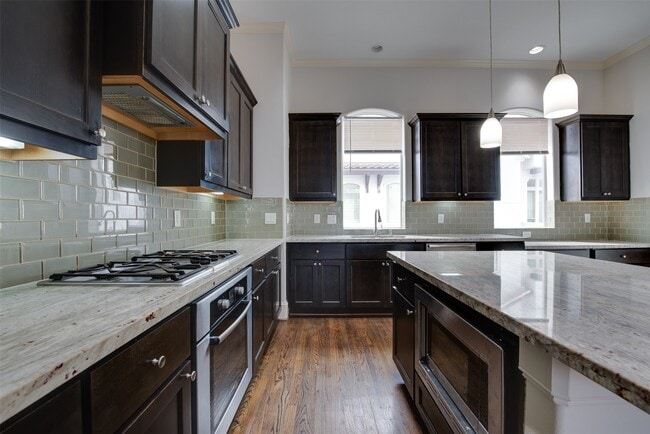 Photo - 4203 Feagan St