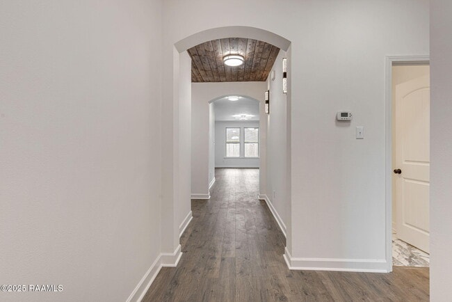 Photo - 326 Forest Grove Dr