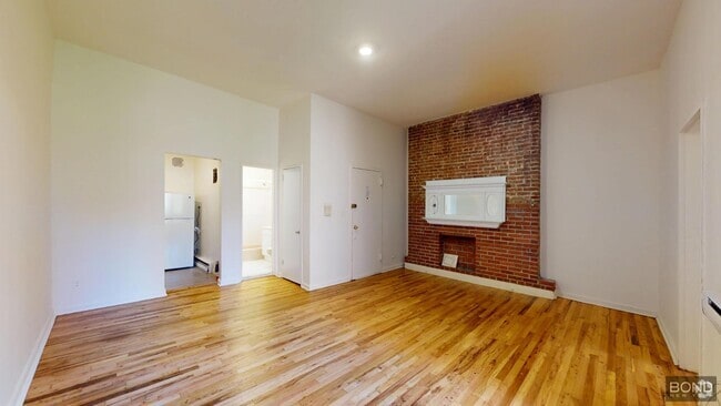 Building Photo - 269 W 73rd St Unit 2B Rental