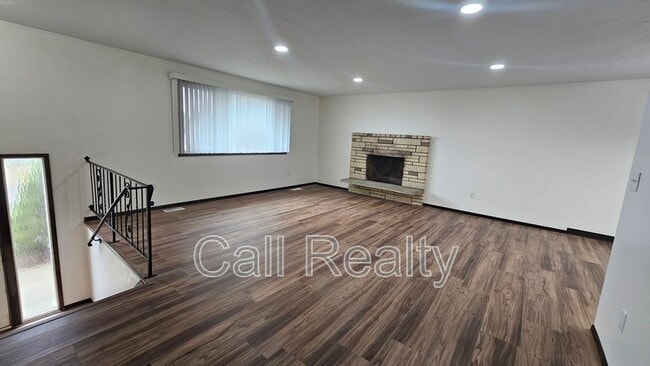 Photo - 3718 E 22nd Ave