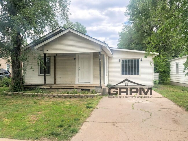 3 bed, 1 bath Home - 3 bed, 1 bath Home