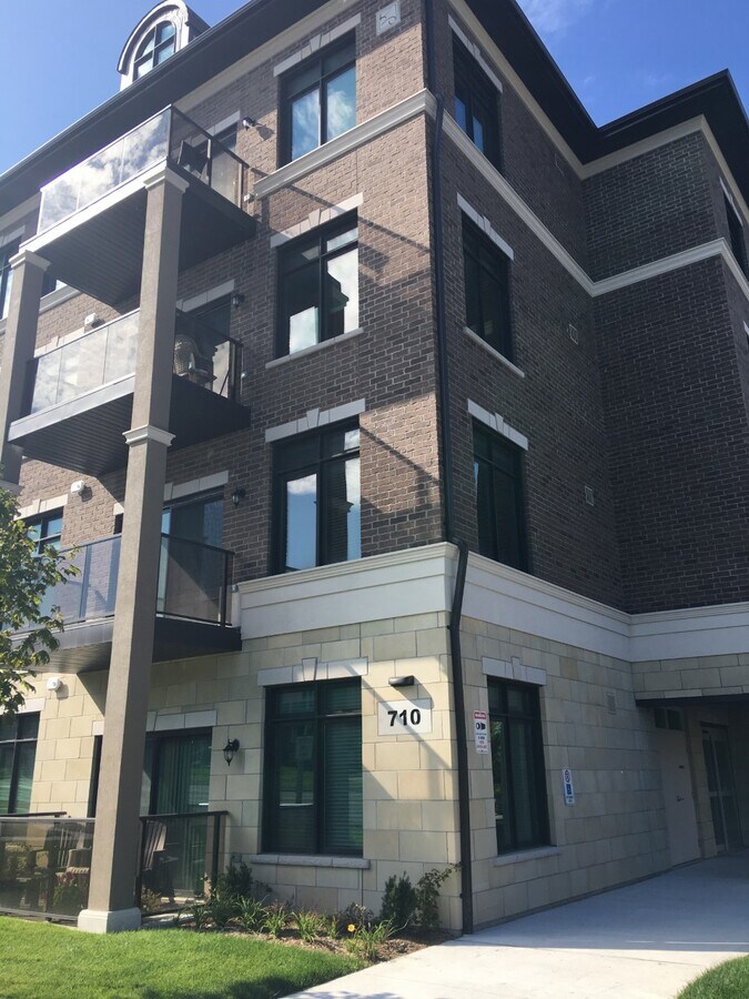 Photo - 710 King St W Unit 204