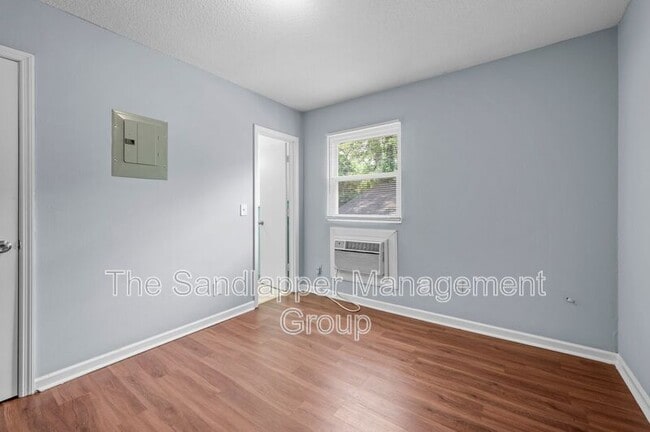 Photo - 1215 Mosstree Rd Unit 25