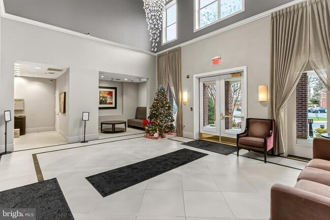 Photo - 1641 International Dr Unidad 415