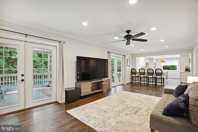 Photo - 9911 Barnsbury Ct