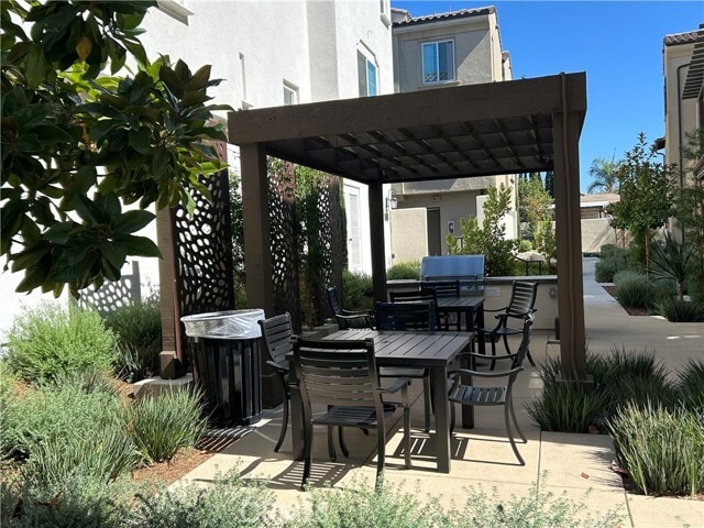 Photo - 664 Panorama Ln