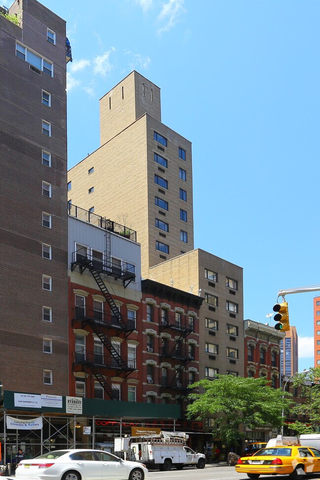 382 Third Avenue