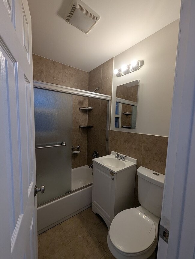 Building Photo - 2117 Fay Ave Rental