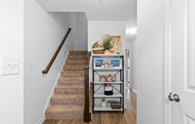 Photo - Dallastown Schools! Beautiful 3 Bedroom, 2.5 Bath Townhome.