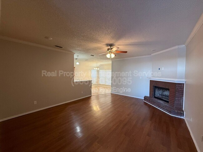 Photo - 6303 13th St