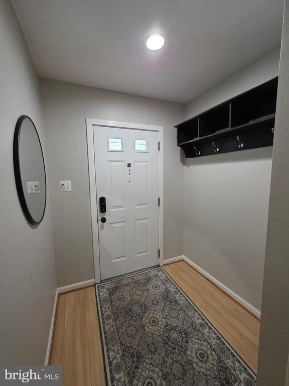 Photo - 8140 Drayton Ln