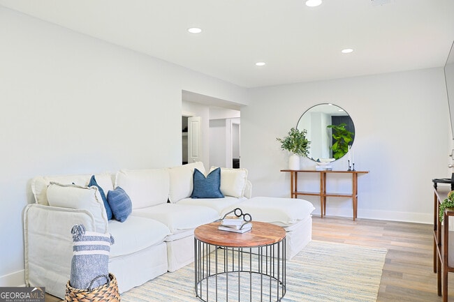 Photo - 2184 Skye Isles Pass SE