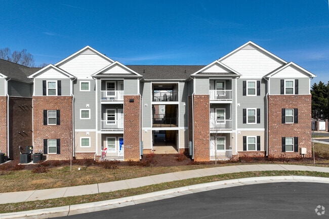 Alternate Photo - Lofts at Elmsley Crossing