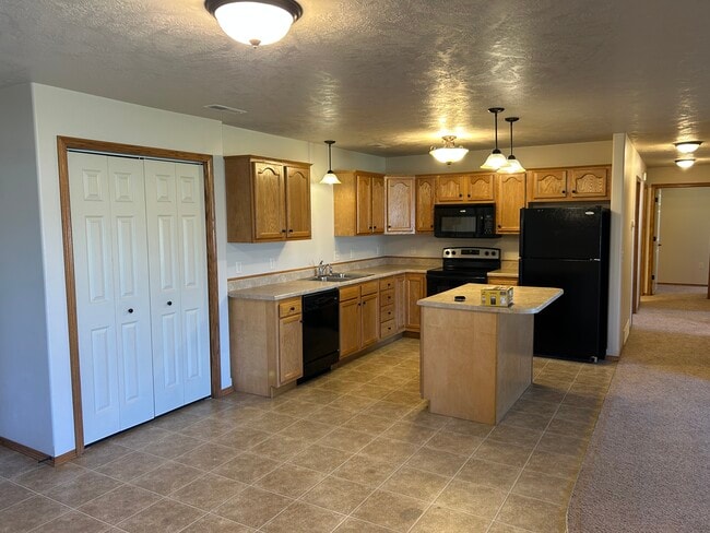 Photo - 3808 W 93rd St Apartments Unit 1