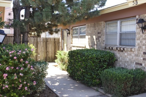 Parkside Apartments - Parkside Apartments