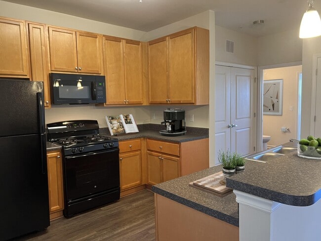 Photo - The Reserve at Stoney Creek