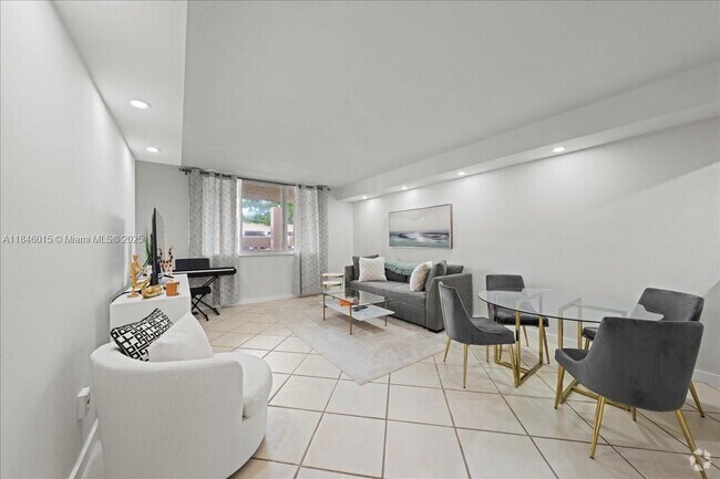 Building Photo - 540 Brickell Key Dr Unit 412 Rental